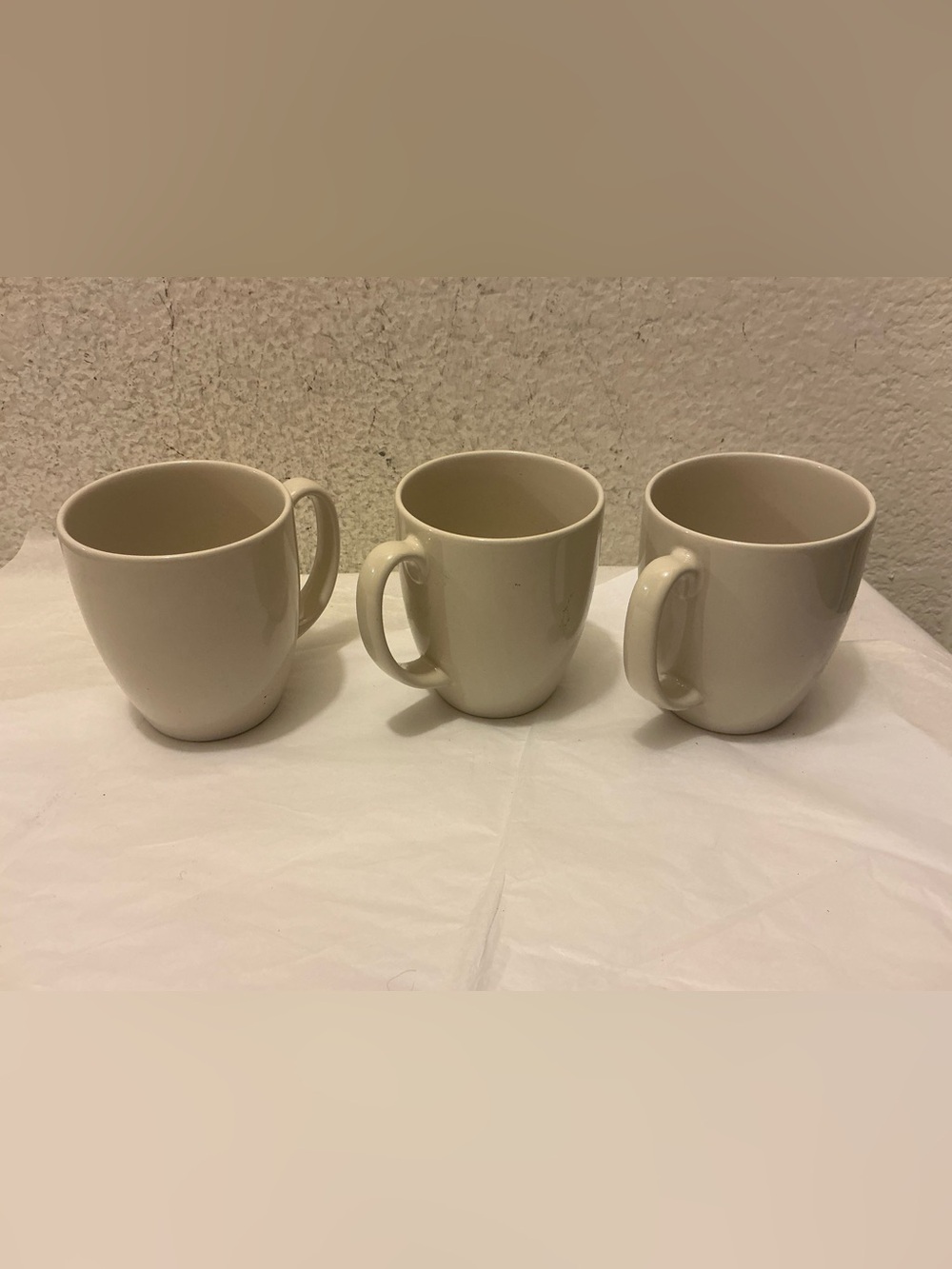 Set Of 3 Corelle Stoneware Coffee Tea Mugs  cream